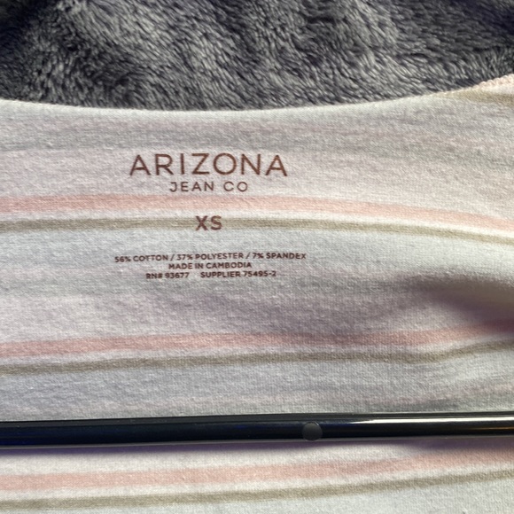 Arizona crop top size xs - Picture 2 of 2